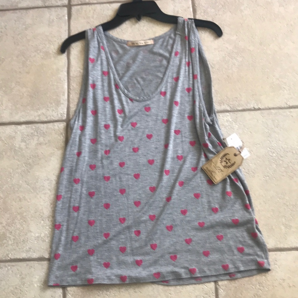 Big Star tee grey with pink hearts